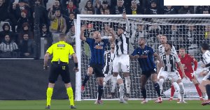 1741560713753052718.gif juv ata 29.1.gif