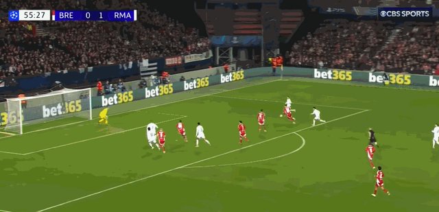 1738191489617081298.gif 0-2贝林厄姆.gif